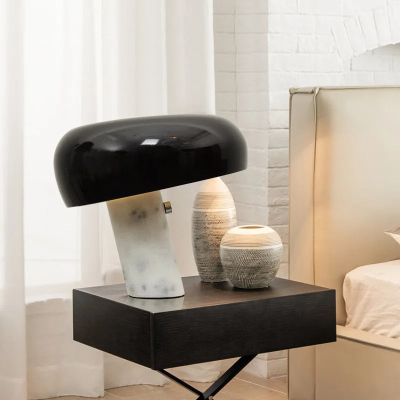 Luminária de Mesa Snoopy | Designer Italiano | Moderna e Regulável