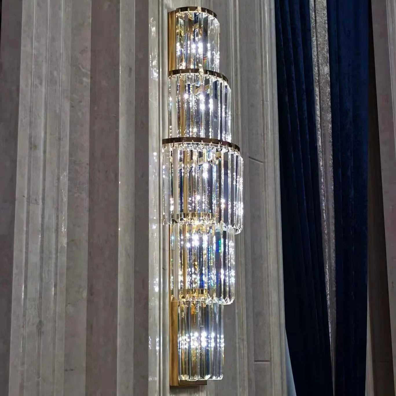 Arandela Imperial Cristal – Luxo e Impacto em Cada Detalhe