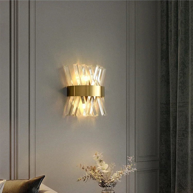 Arandela de Cristal Golden – Iluminação Sofisticada Art Deco