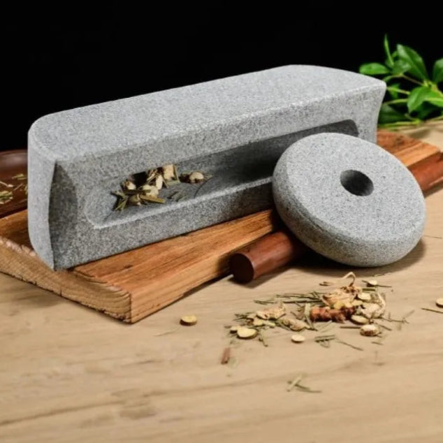 Moinho de Pedra Natural  para Temperos e Chá