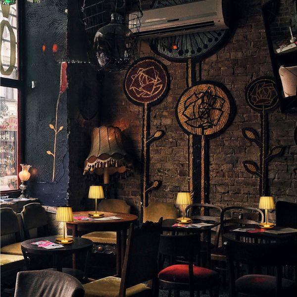 Luminária Quarto Classic De Mesa Recarregavel Vintage