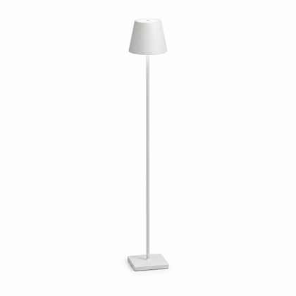 Luminária de piso Water branca sem fio, com cúpula compacta, haste fina e base quadrada, sobre fundo branco
